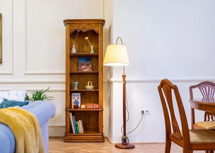 Kastely Apartman